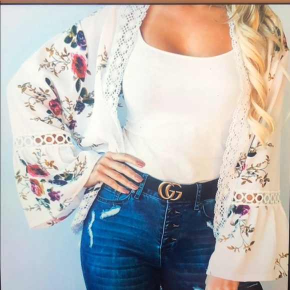 & the why white floral kimono - Picture 3 of 8